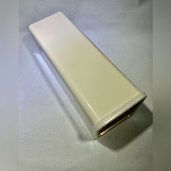 Vtg Tupperware Cheese Butter Cracker Keeper - Picture 3 of 3